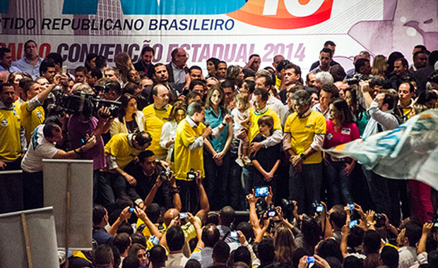 Líder do PRB discursa para republicanos paulistas: casa cheia