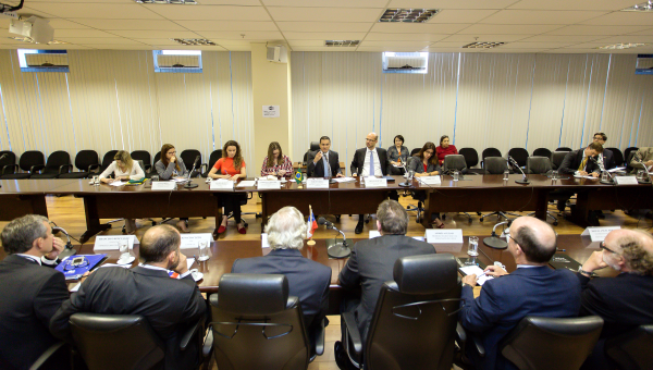 Ministro reuniu-se hoje com delegação de empresários e autoridades do país andino