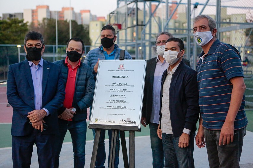 Em Santo André, Marcos Pereira participa da inauguração de Areninha