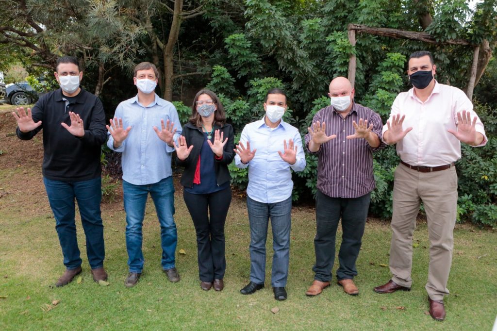 Em Monte Alegre do Sul, deputado Marcos Pereira se reuniu com lideranças do Republicanos (1)